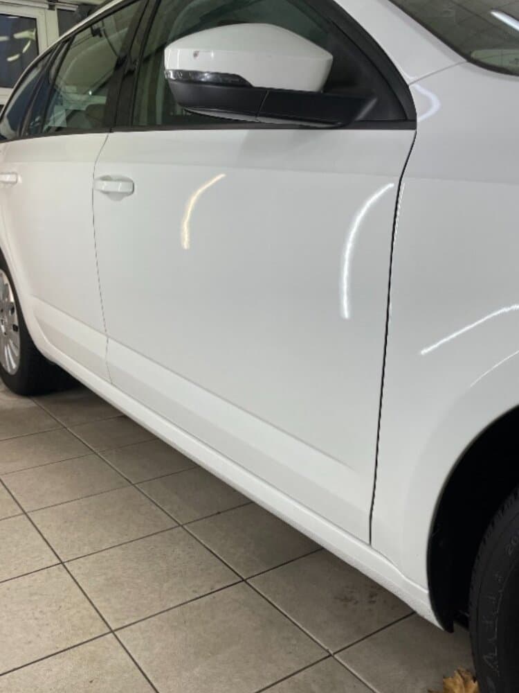Po – Ruční mytí auta – před a po – AutoShine Pardubice